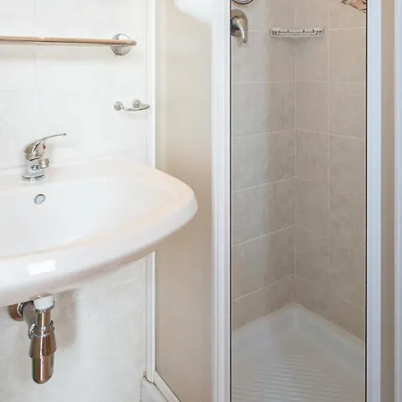 Welcomely - Isole Lägenhet