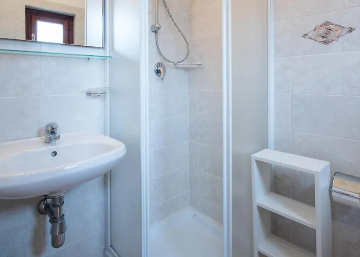 Welcomely - Isole Apartment *